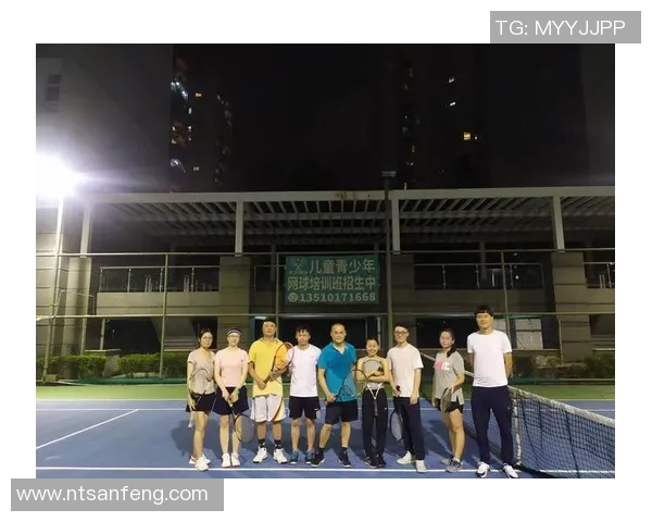 深圳网球队团队协作引发热议球员间默契与竞争的微妙平衡