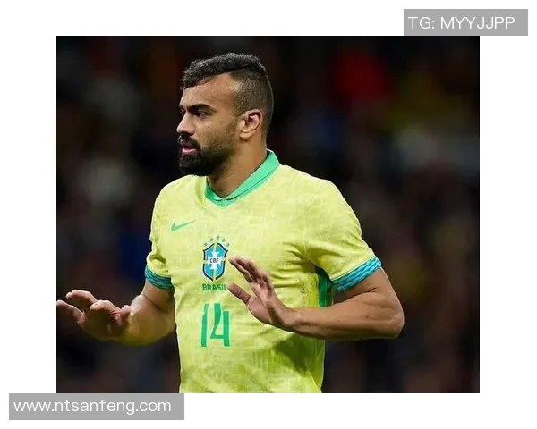 巴西足球明星后卫的辉煌历程与对国家队的贡献分析